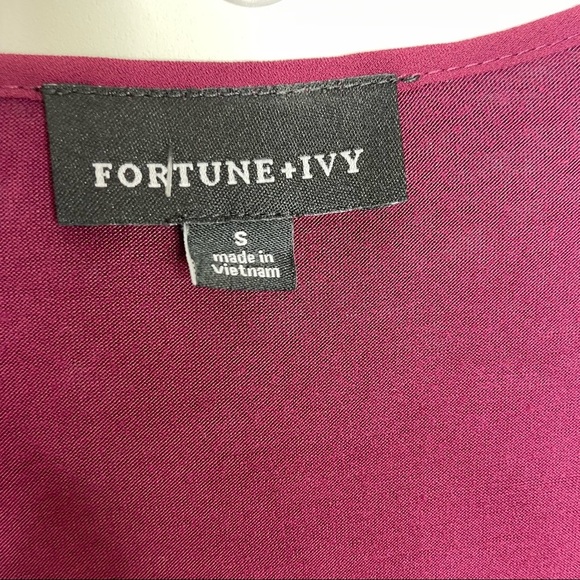 Stitch Fix l Fortune Ivy Anya Lace Detail Blouse, Small - Picture 6 of 10